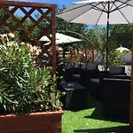 Les Sentiers Du Causse Village de vacances