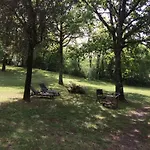 Les Sentiers Du Causse Village de vacances