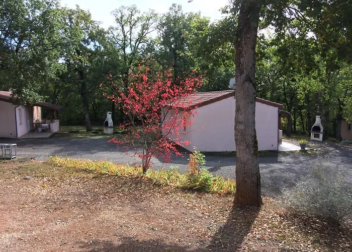 Les Sentiers Du Causse Semesterpark Lentillac du Causse