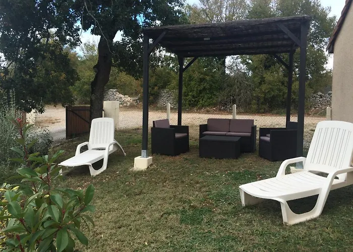 Les Sentiers Du Causse Semesterpark *