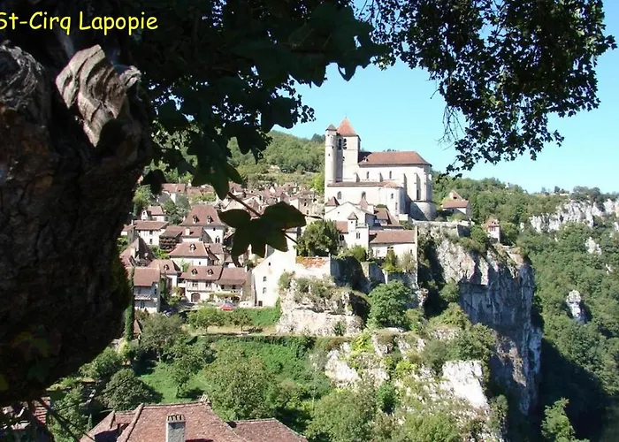 Les Sentiers Du Causse